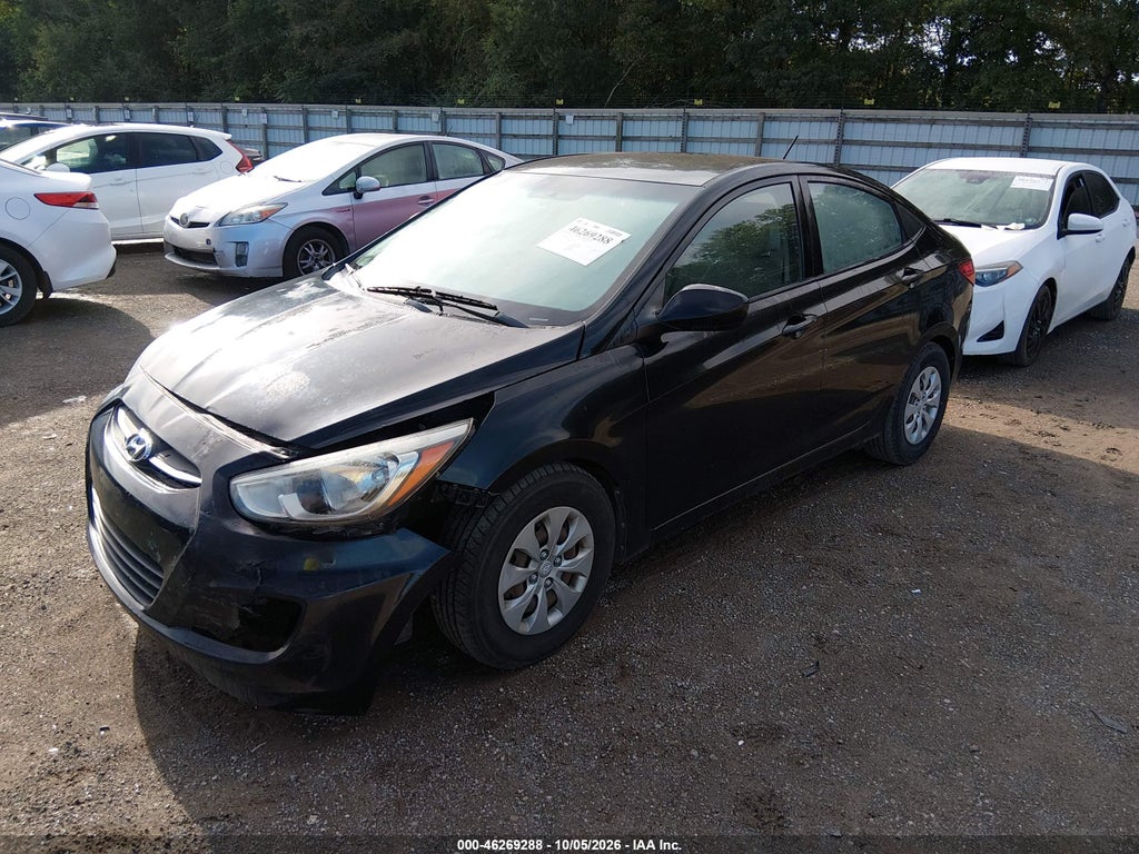 2017 Hyundai Accent SE photo 2