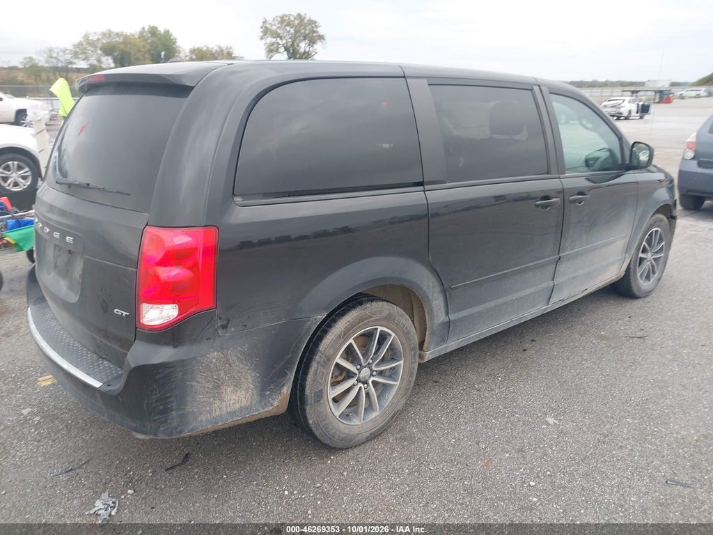2017 Dodge Grand Caravan GT photo 4