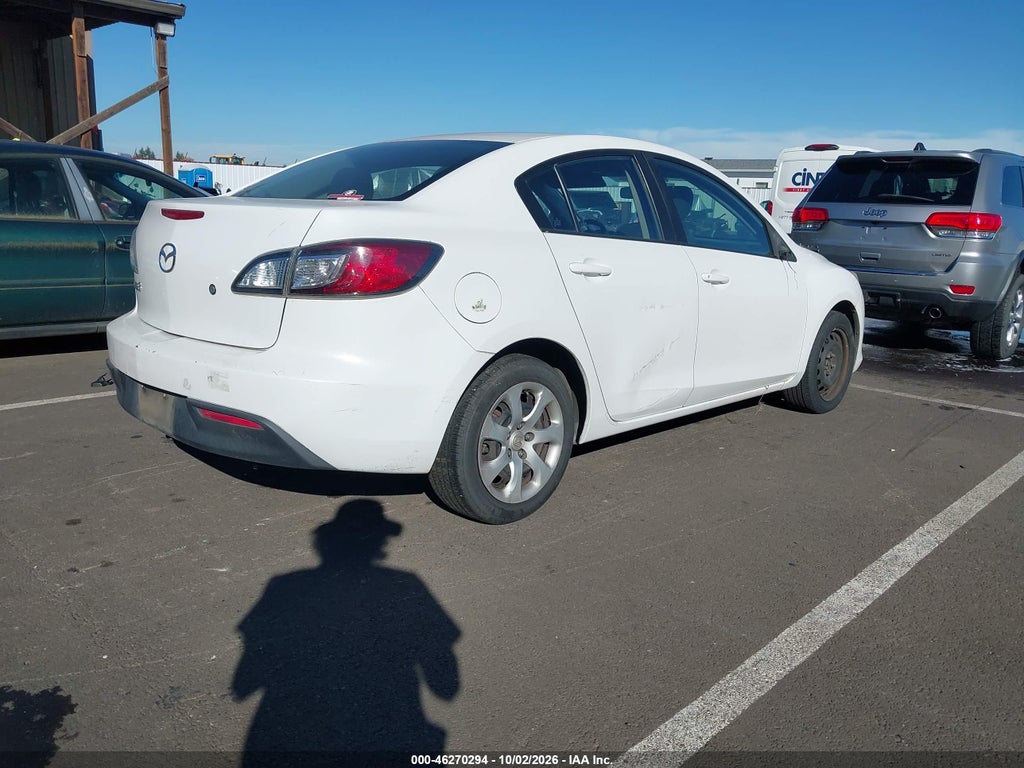 2010 Mazda MAZDA3 I Sport photo 4