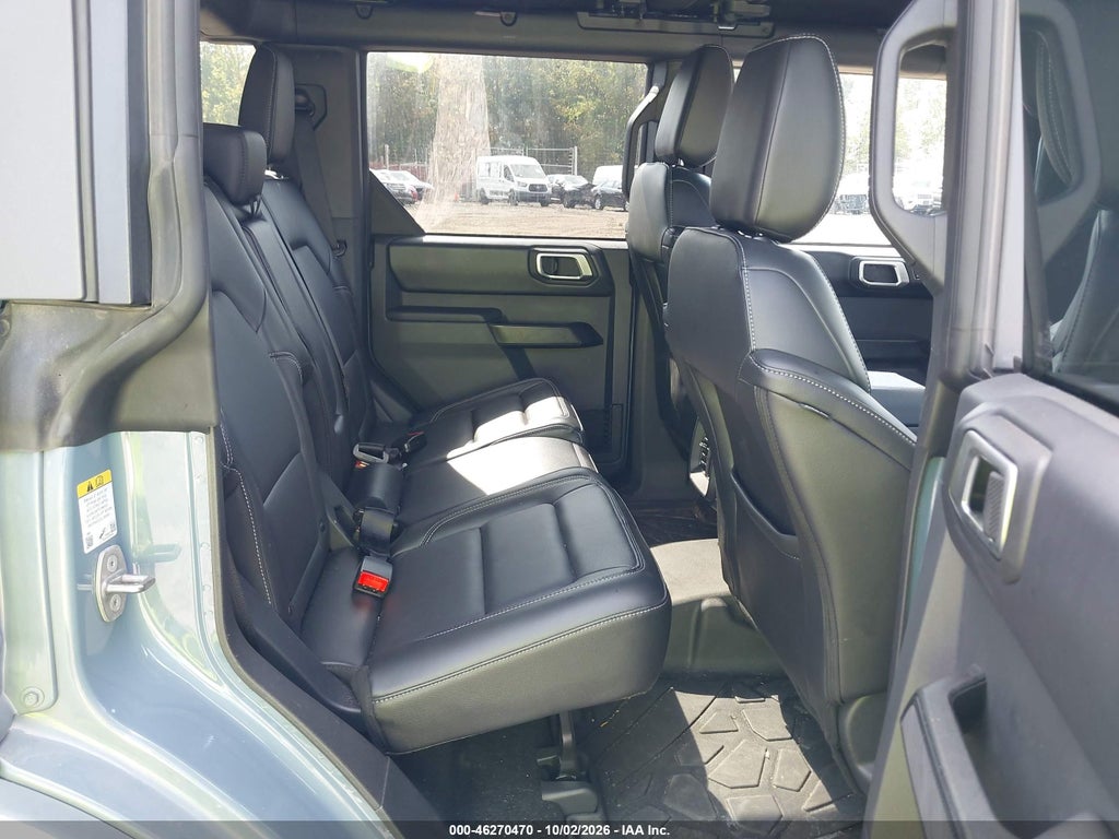 2025 Ford Bronco Outer Banks photo 8