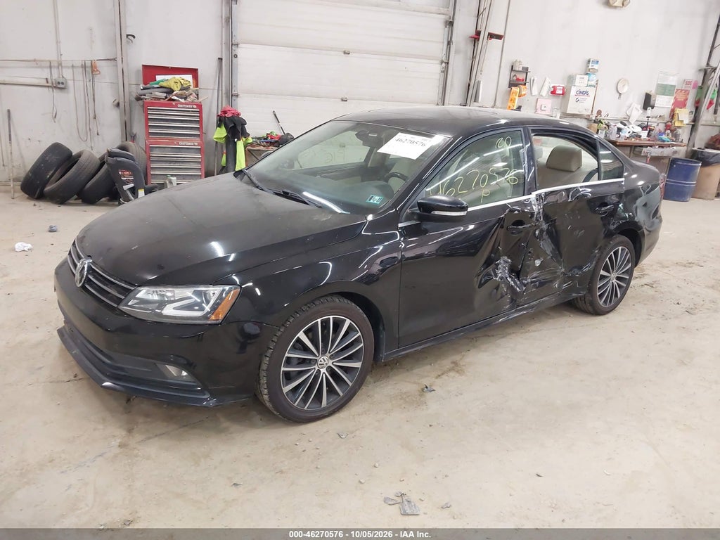 2016 Volkswagen Jetta 1.8T SEL photo 2