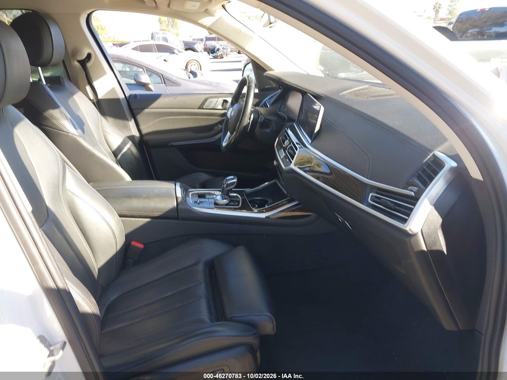 2020 BMW X7 XDRIVE40I photo 5
