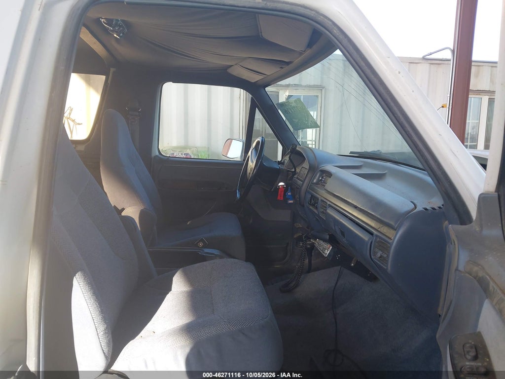1993 Ford Bronco U100 photo 5