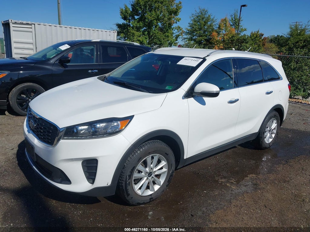 2019 Kia Sorento 2.4L LX photo 2