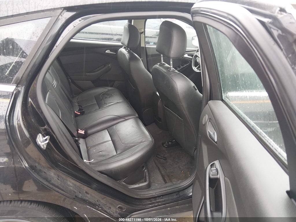 2015 Ford Focus Titanium photo 8
