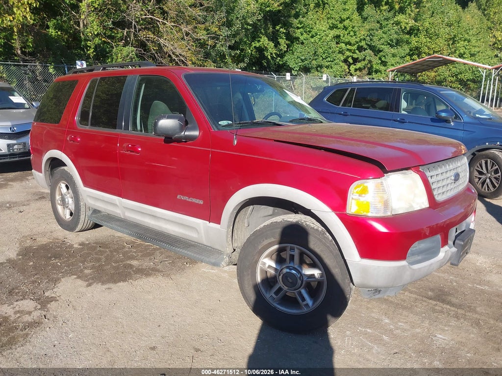 2002 Ford Explorer XLT photo 1