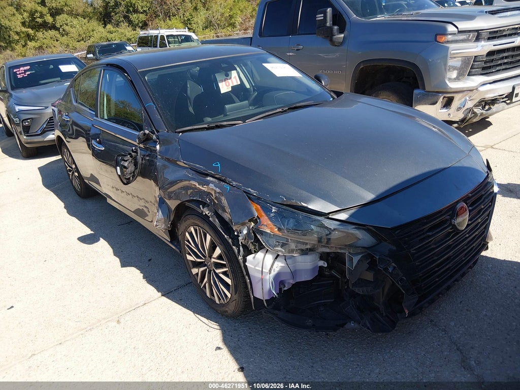 NISSAN ALTIMA 2025