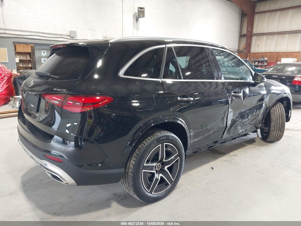 2026 Mercedes-Benz GLC 300 4MATIC SUV photo 4