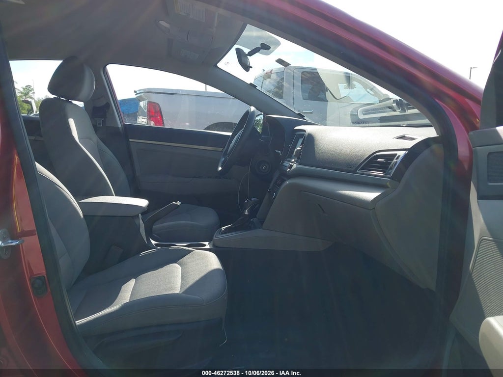 2017 Hyundai Elantra SE photo 5