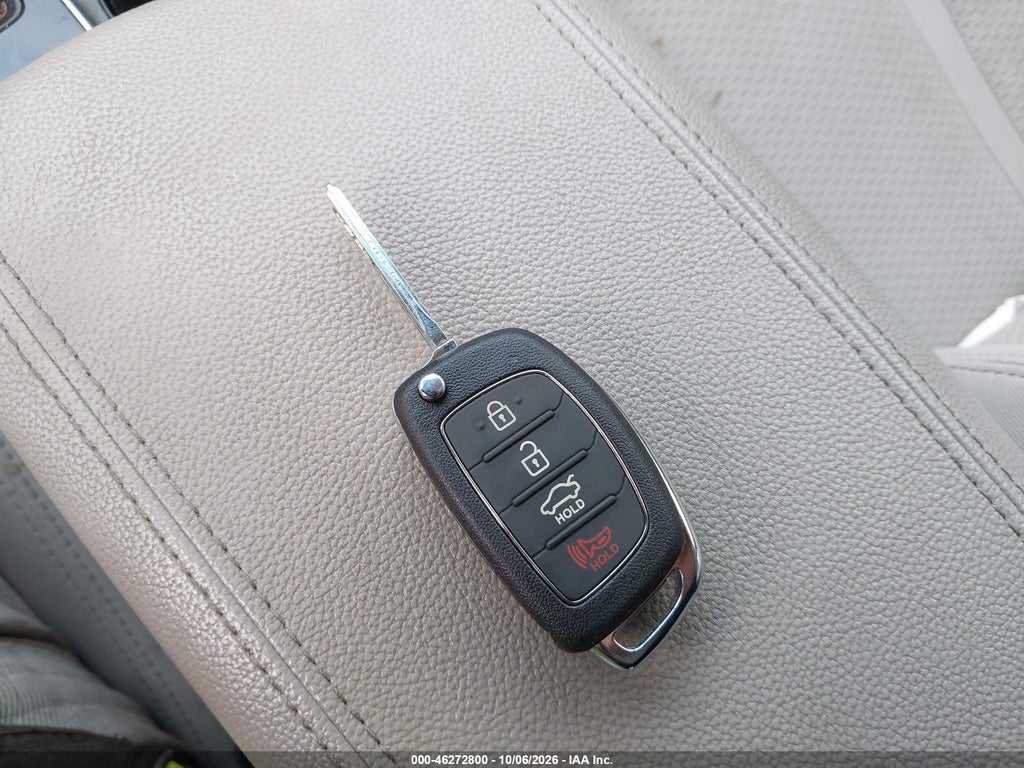 2015 Hyundai Sonata SE photo 11