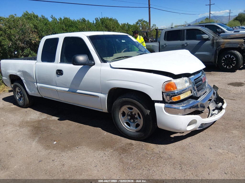 2004 GMC Sierra 1500 SLE photo 1