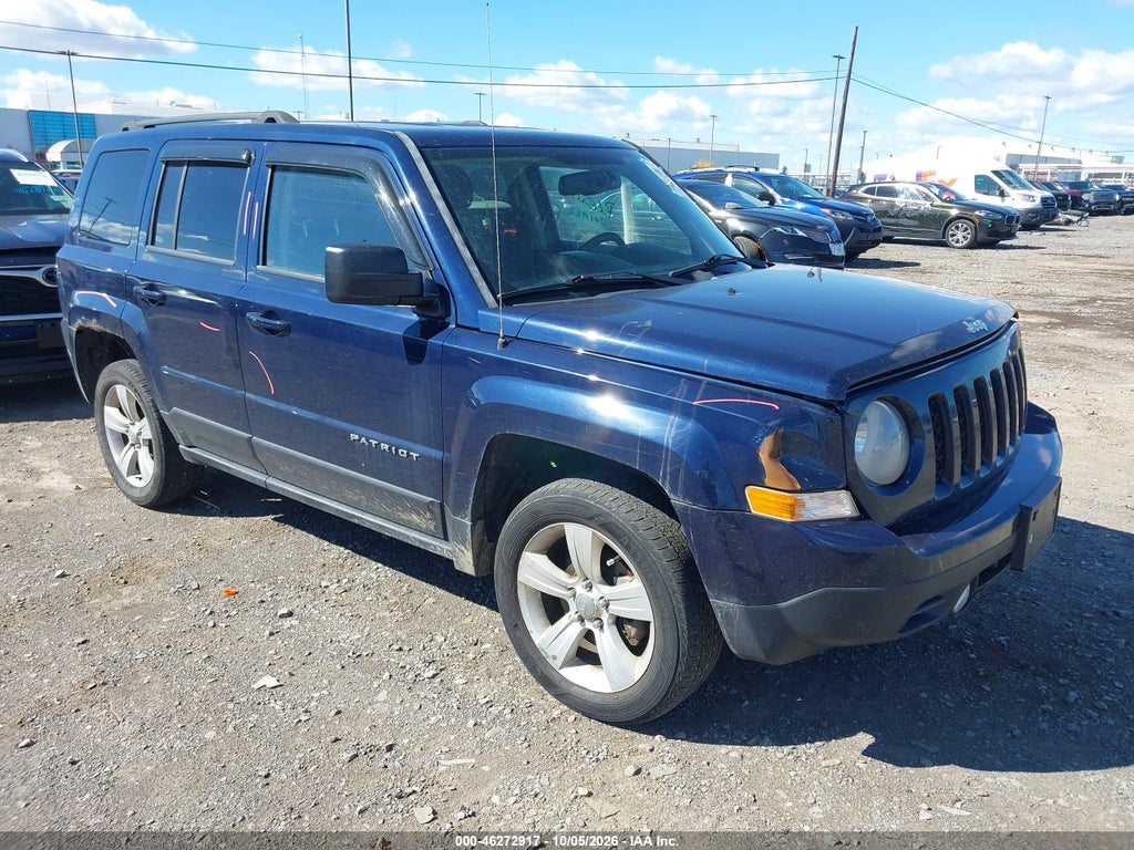 2016 Jeep Patriot Latitude photo 1