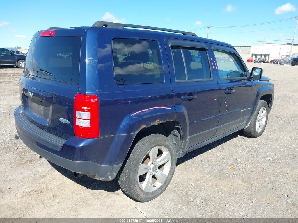 2016 Jeep Patriot Latitude photo 4