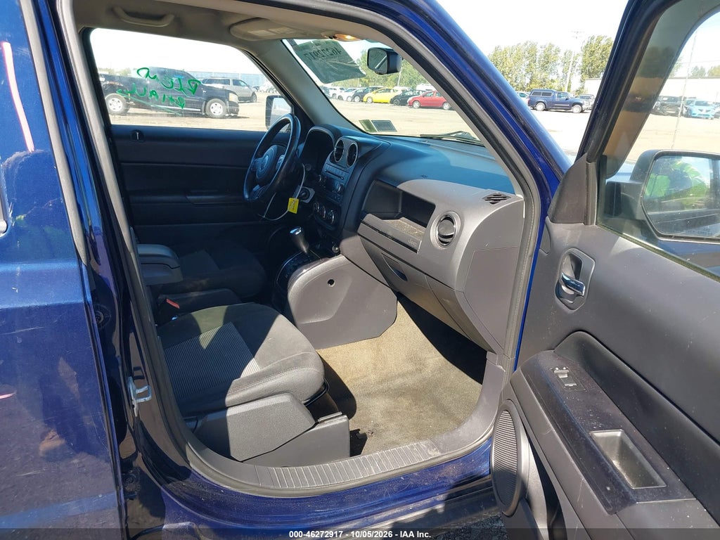 2016 Jeep Patriot Latitude photo 5