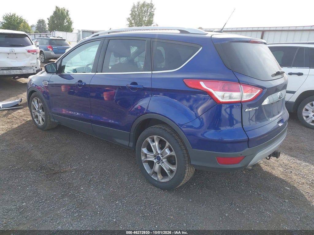 2015 Ford Escape Titanium photo 3