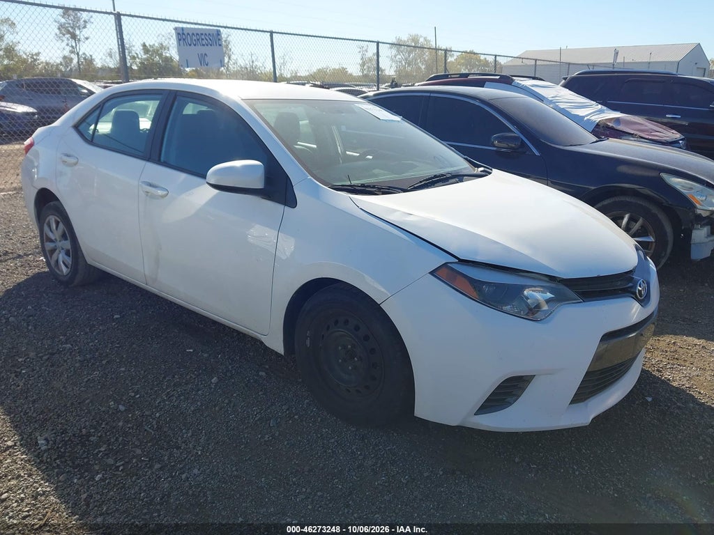 2016 Toyota Corolla LE photo 1