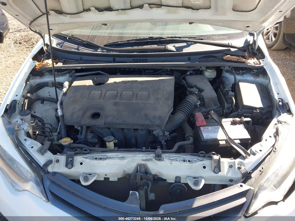 2016 Toyota Corolla LE photo 10
