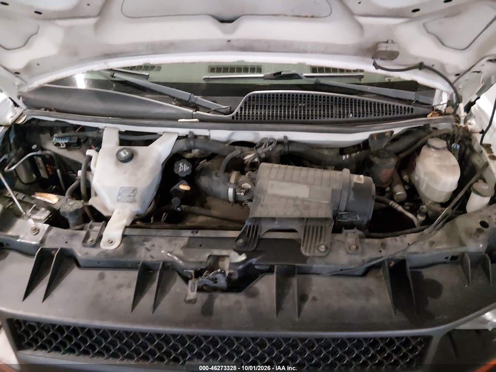 2013 Chevrolet Express 1500 Work Van photo 10