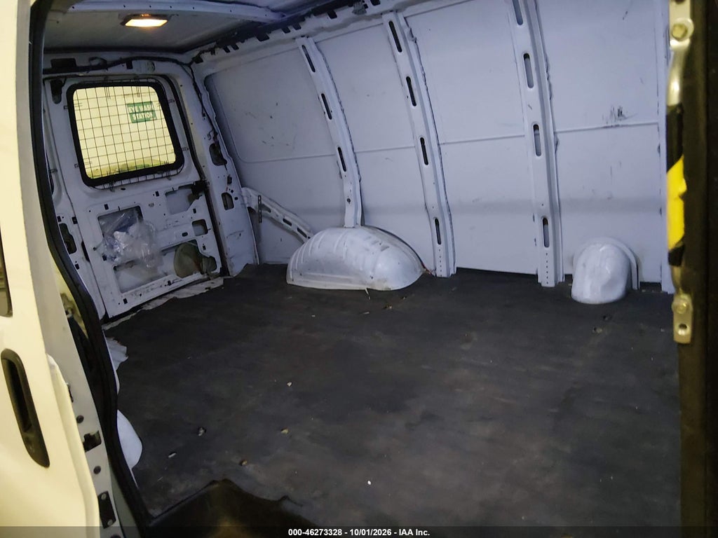 2013 Chevrolet Express 1500 Work Van photo 8
