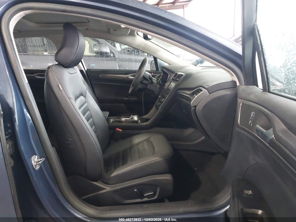 2018 Ford Fusion Energi SE Luxury photo 5