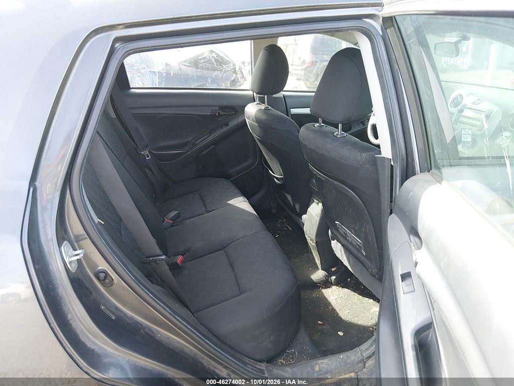 2009 Toyota Matrix S photo 8