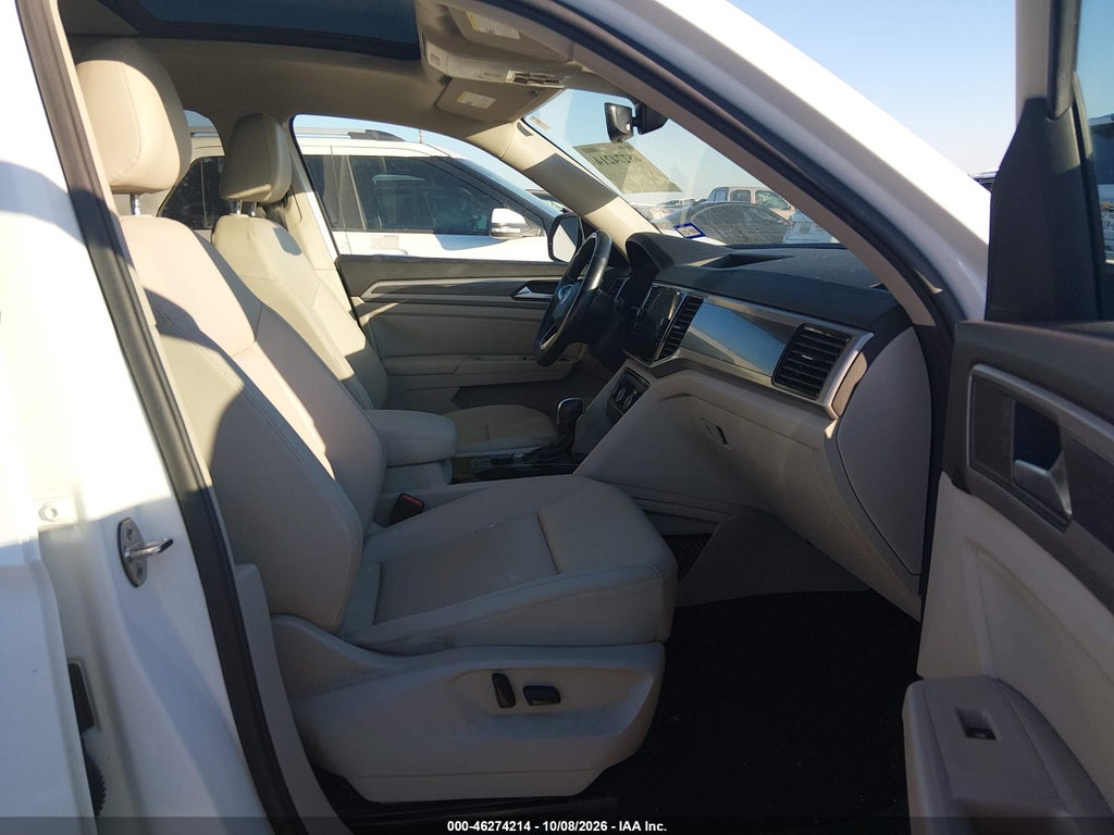 2021 Volkswagen Atlas 3.6L V6 SEL photo 5