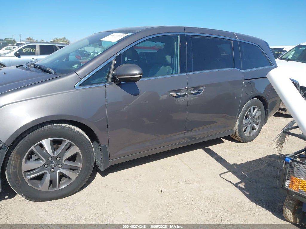 2016 Honda Odyssey Touring/Touring Elite photo 2