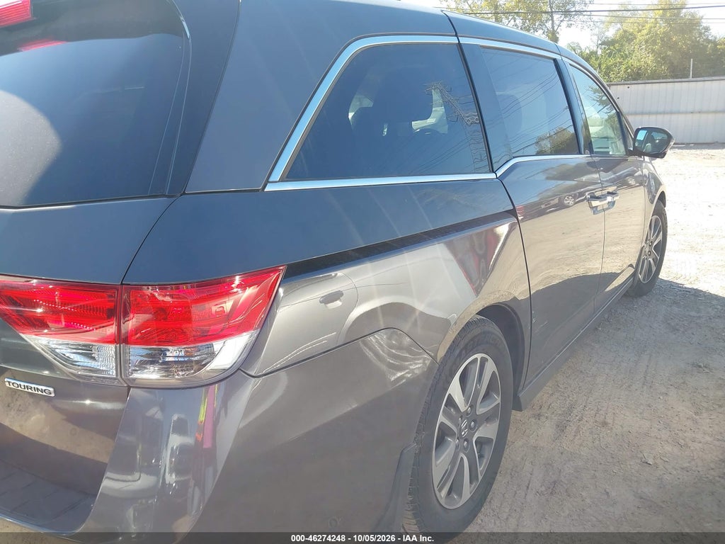 2016 Honda Odyssey Touring/Touring Elite photo 4