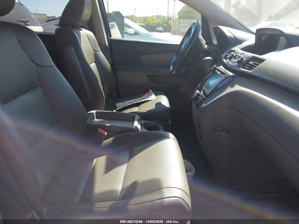 2016 Honda Odyssey Touring/Touring Elite photo 5