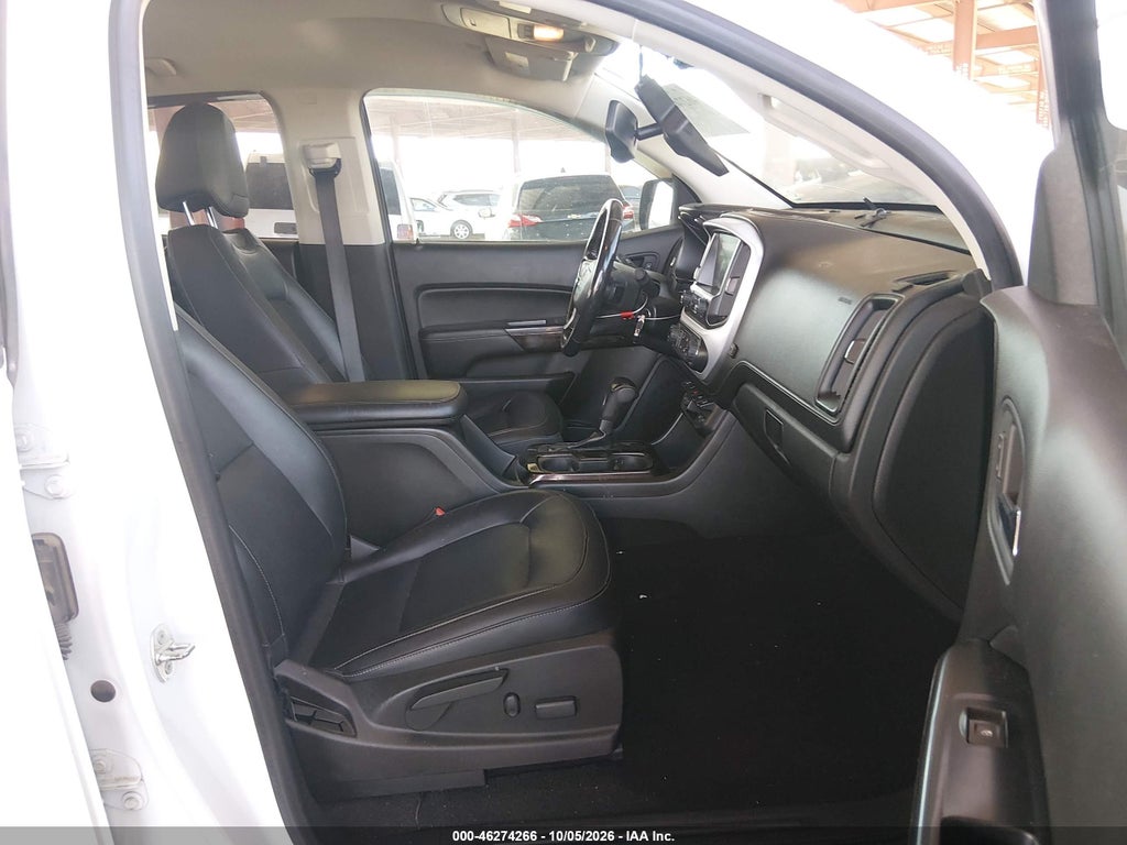 2018 GMC Canyon SLT photo 5