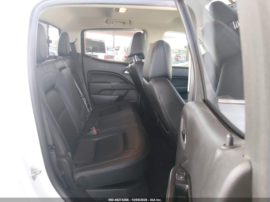 2018 GMC Canyon SLT photo 8