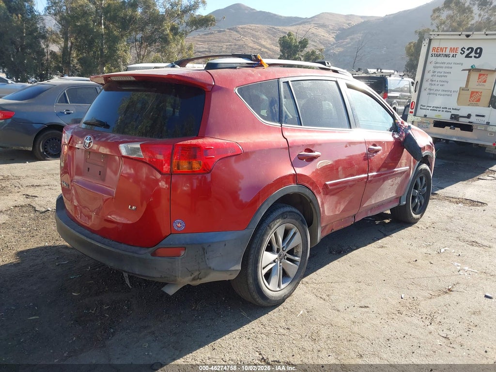 2013 Toyota RAV4 LE photo 4