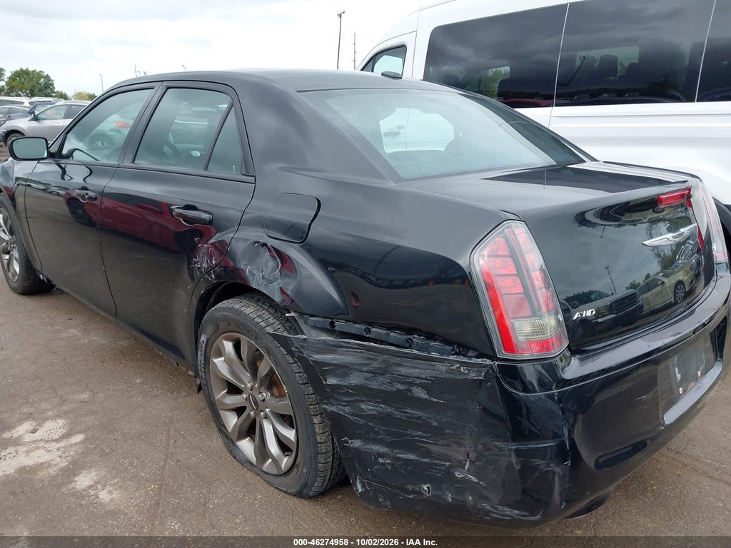 2014 Chrysler 300 300S photo 6
