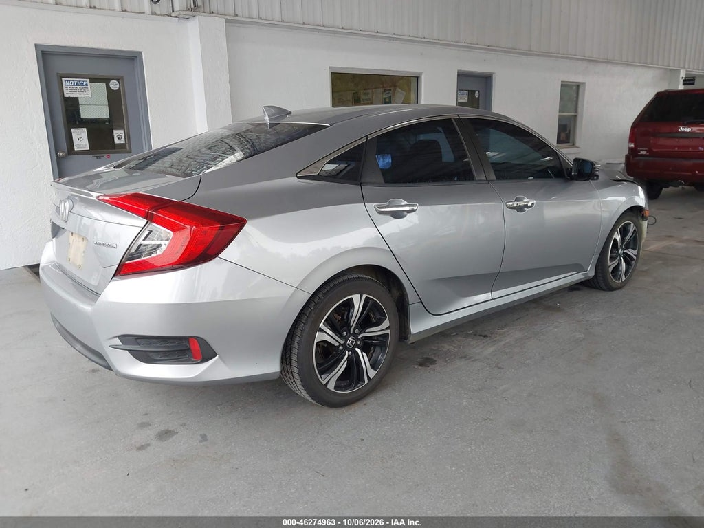 2016 Honda Civic Touring photo 4