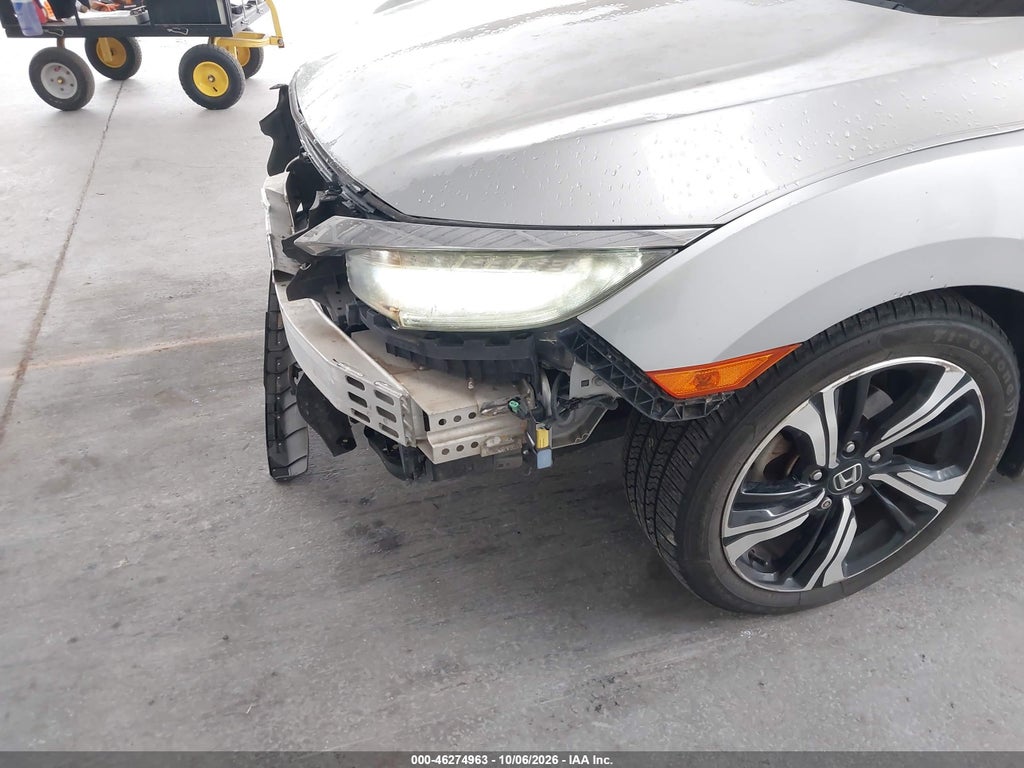 2016 Honda Civic Touring photo 6