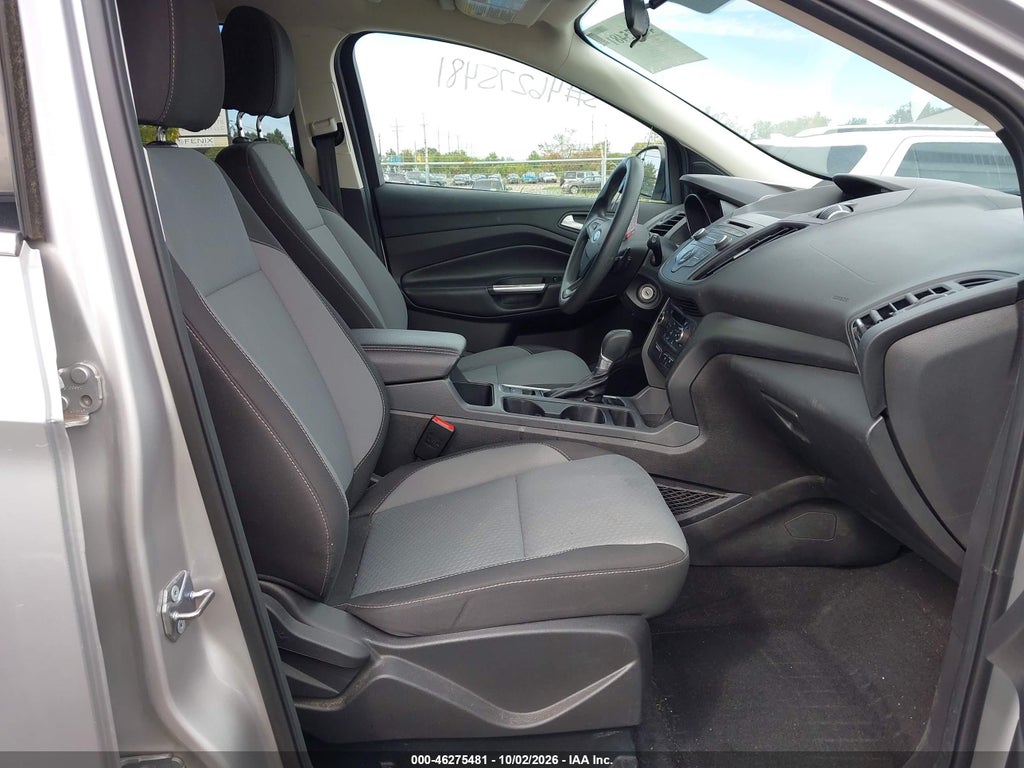 2017 Ford Escape SE photo 5
