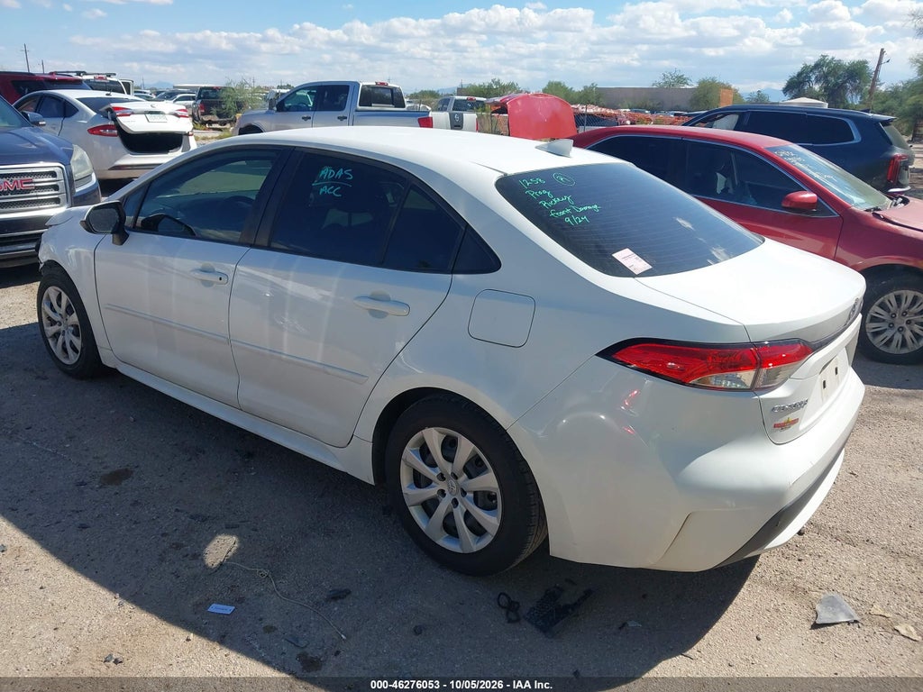 2022 Toyota Corolla LE photo 3
