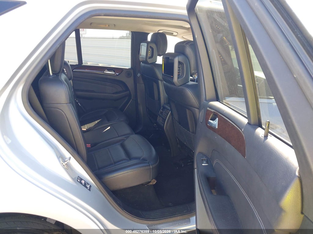 2012 Mercedes-Benz ML 350 4MATIC photo 8