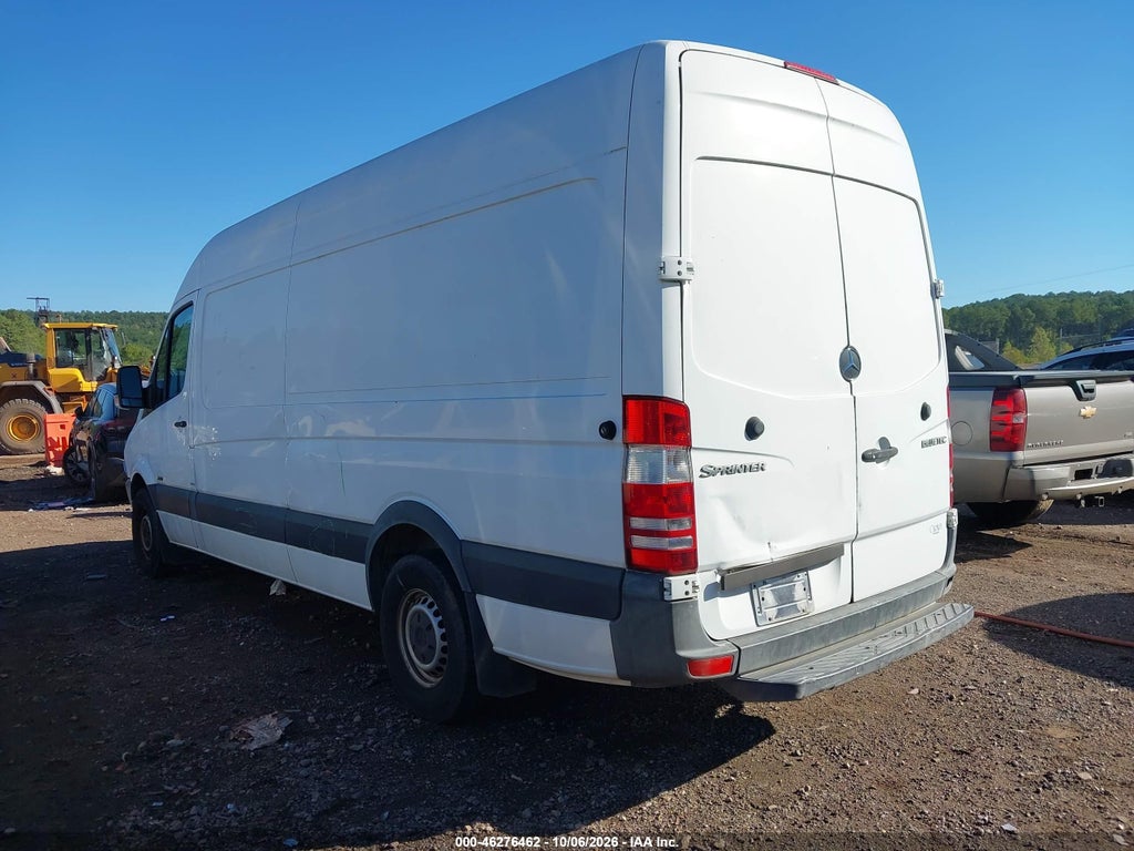 2011 Mercedes-Benz Sprinter 2500 High Roof photo 3