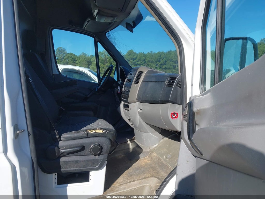 2011 Mercedes-Benz Sprinter 2500 High Roof photo 5