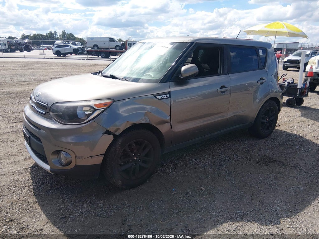 2018 Kia Soul + photo 2