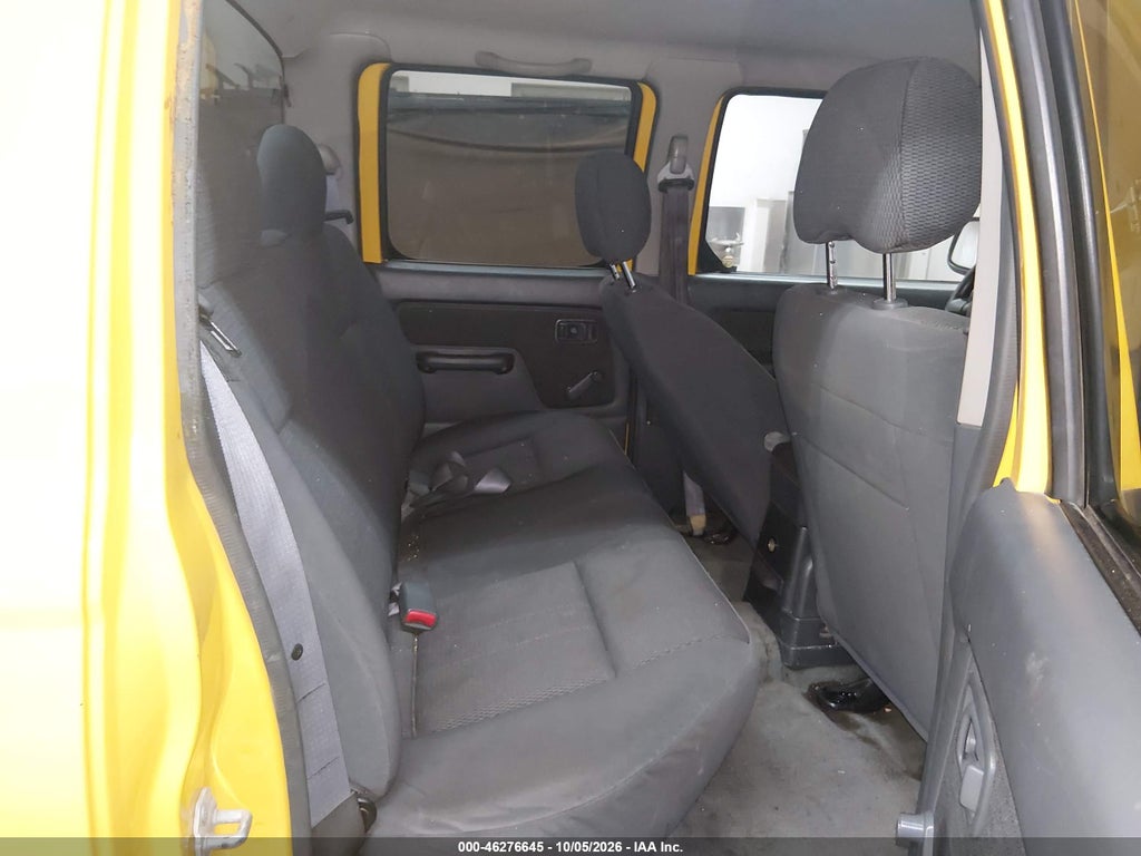 2003 Nissan Frontier XE-V6 photo 8
