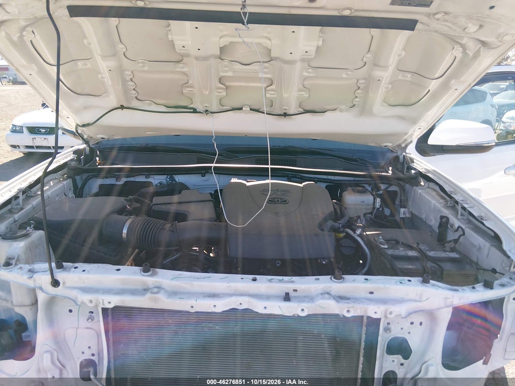 2019 Toyota Tacoma TRD OFF Road photo 10