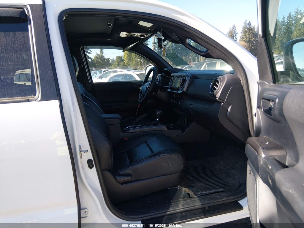 2019 Toyota Tacoma TRD OFF Road photo 5