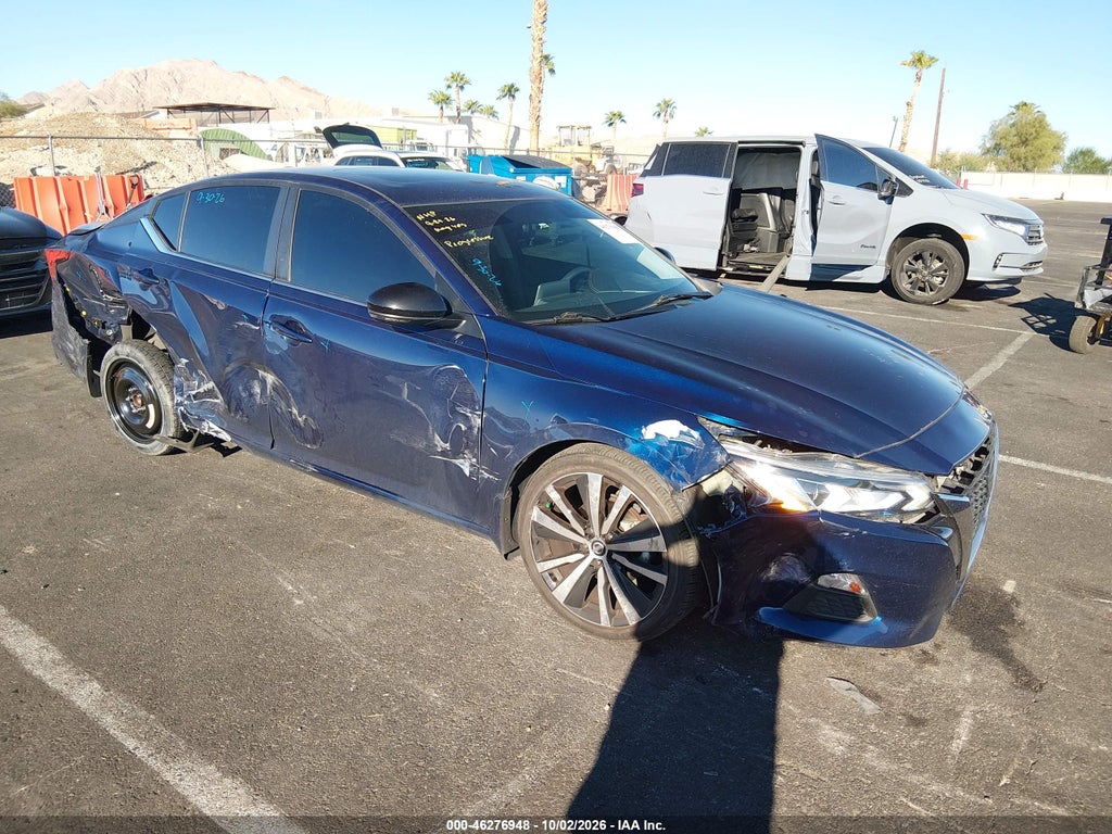 2019 Nissan Altima 2.5 SR photo 1