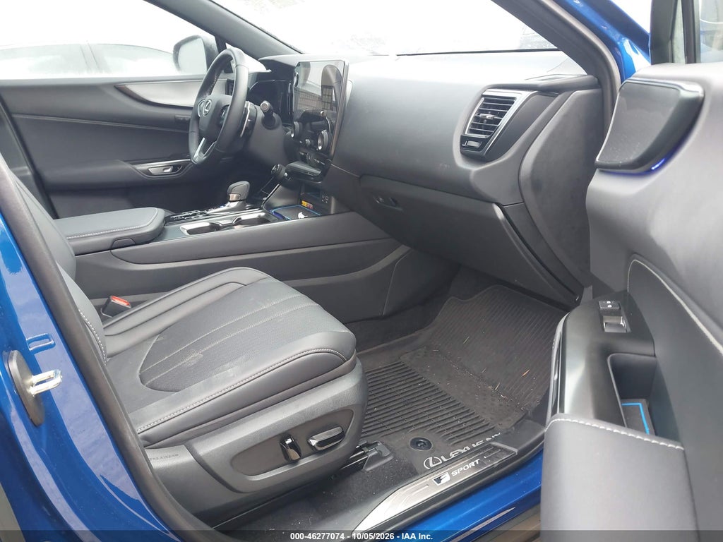 2025 Lexus NX 450H+ F Sport Handling photo 5