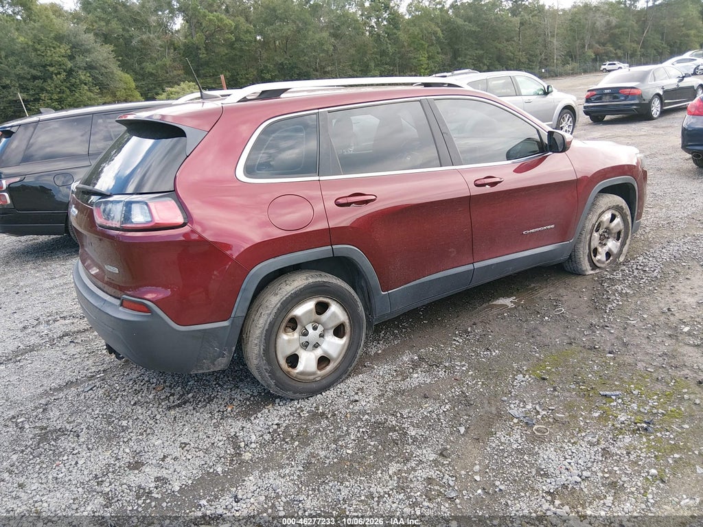 2019 Jeep Cherokee Latitude FWD photo 4
