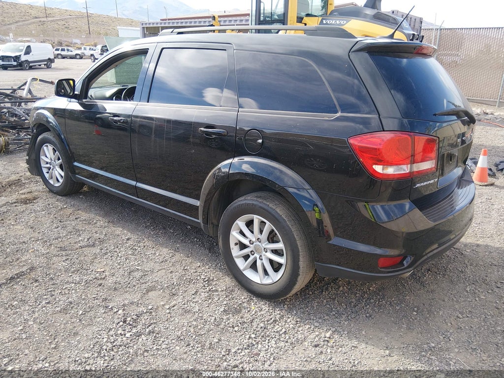 2017 Dodge Journey SXT photo 3