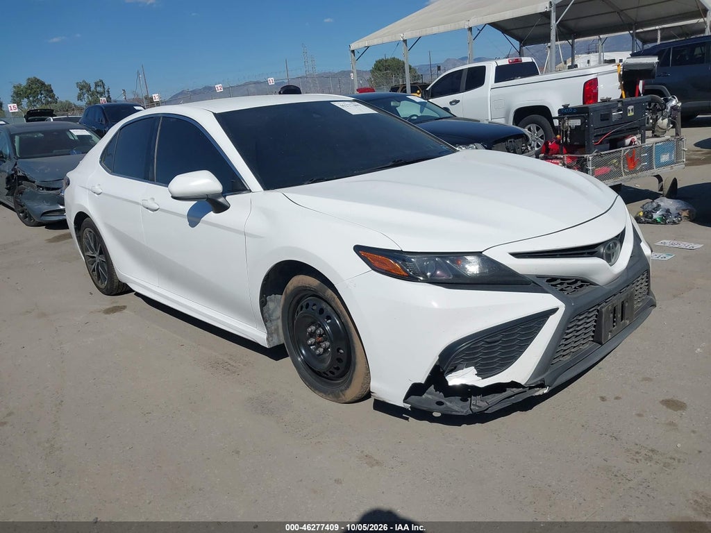 TOYOTA CAMRY 2021