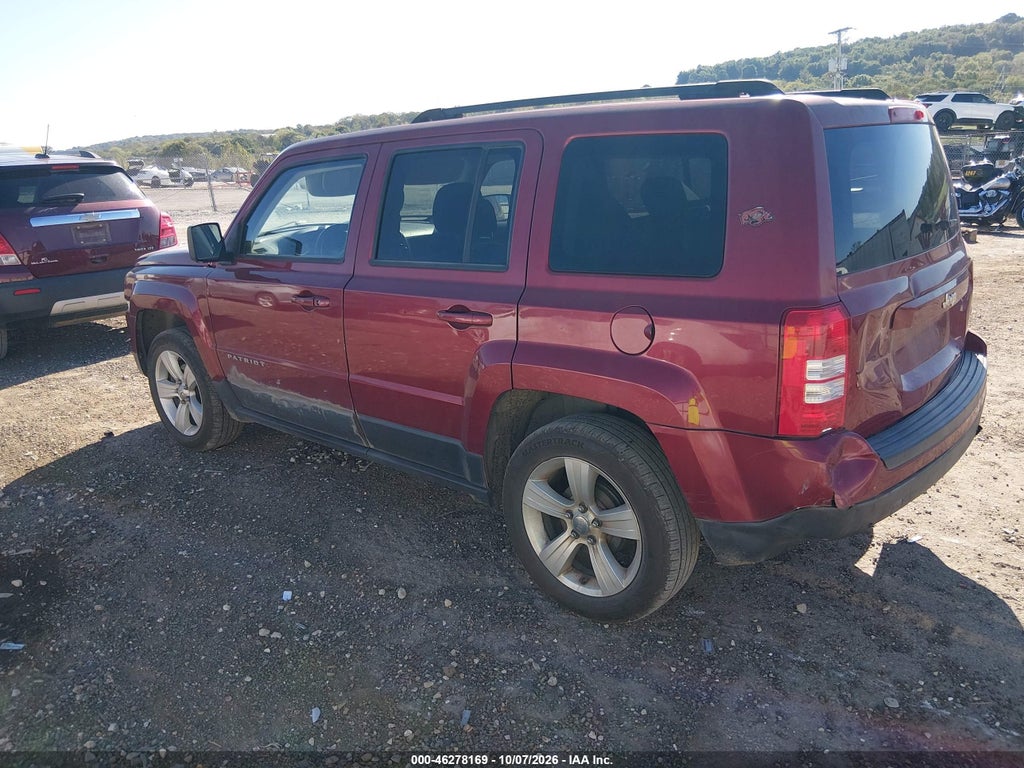 2012 Jeep Patriot Latitude photo 3